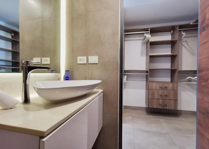 Icono 402 By Booking-guys * Playa del Carmen